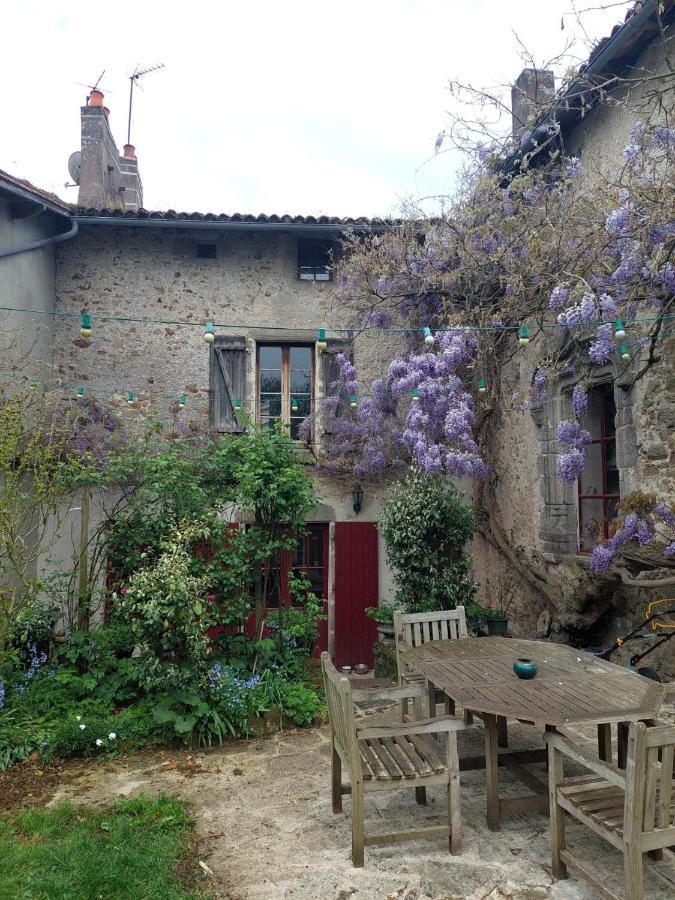 La Cressonniere Bed and Breakfast Parthenay Eksteriør billede